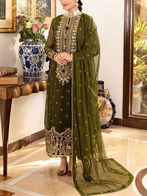3 Piece Unstitched Printed Lawn Suit