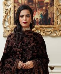 Women's Embroidered Velvet Shawl